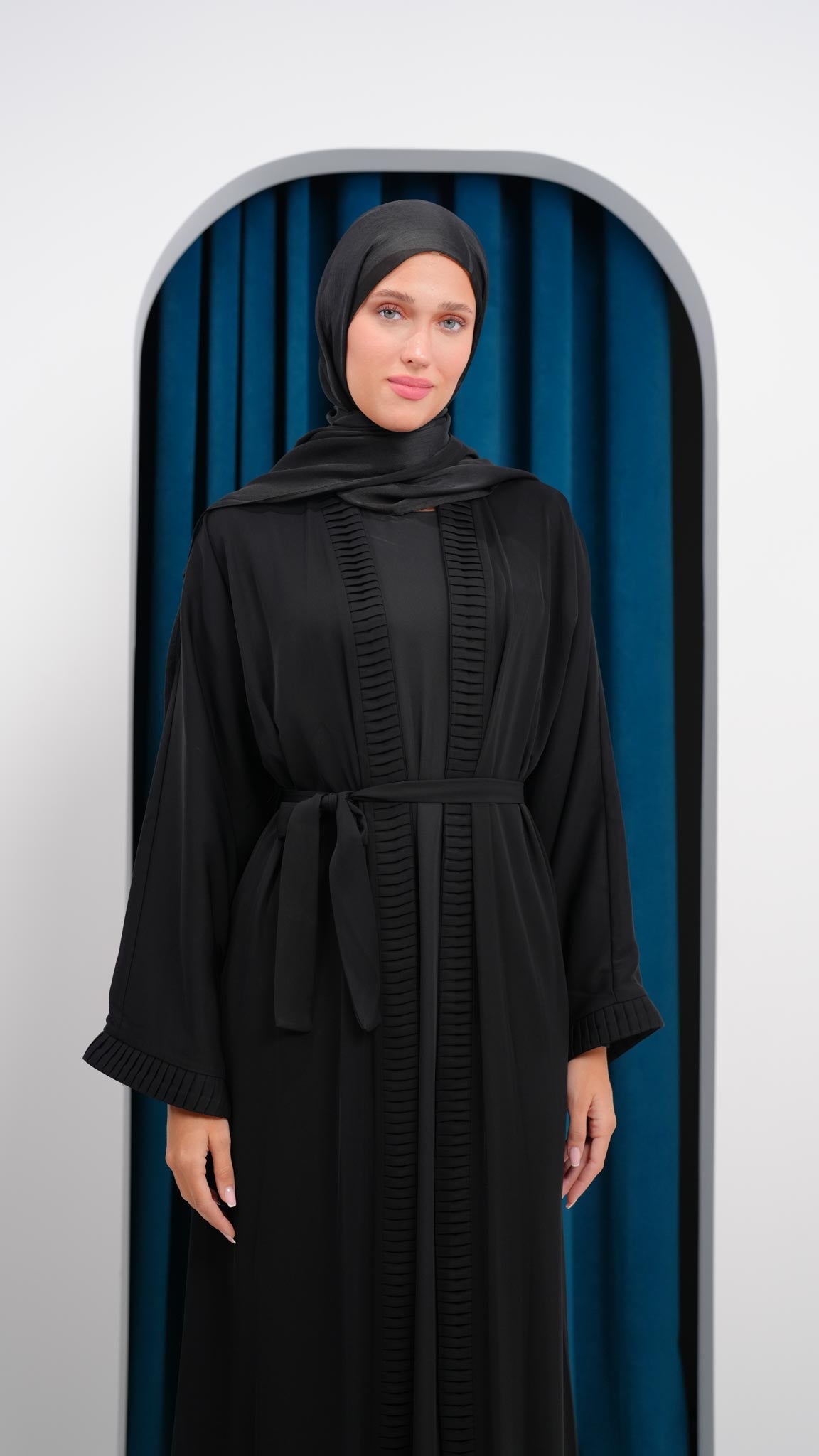 Black Open Plain Abaya