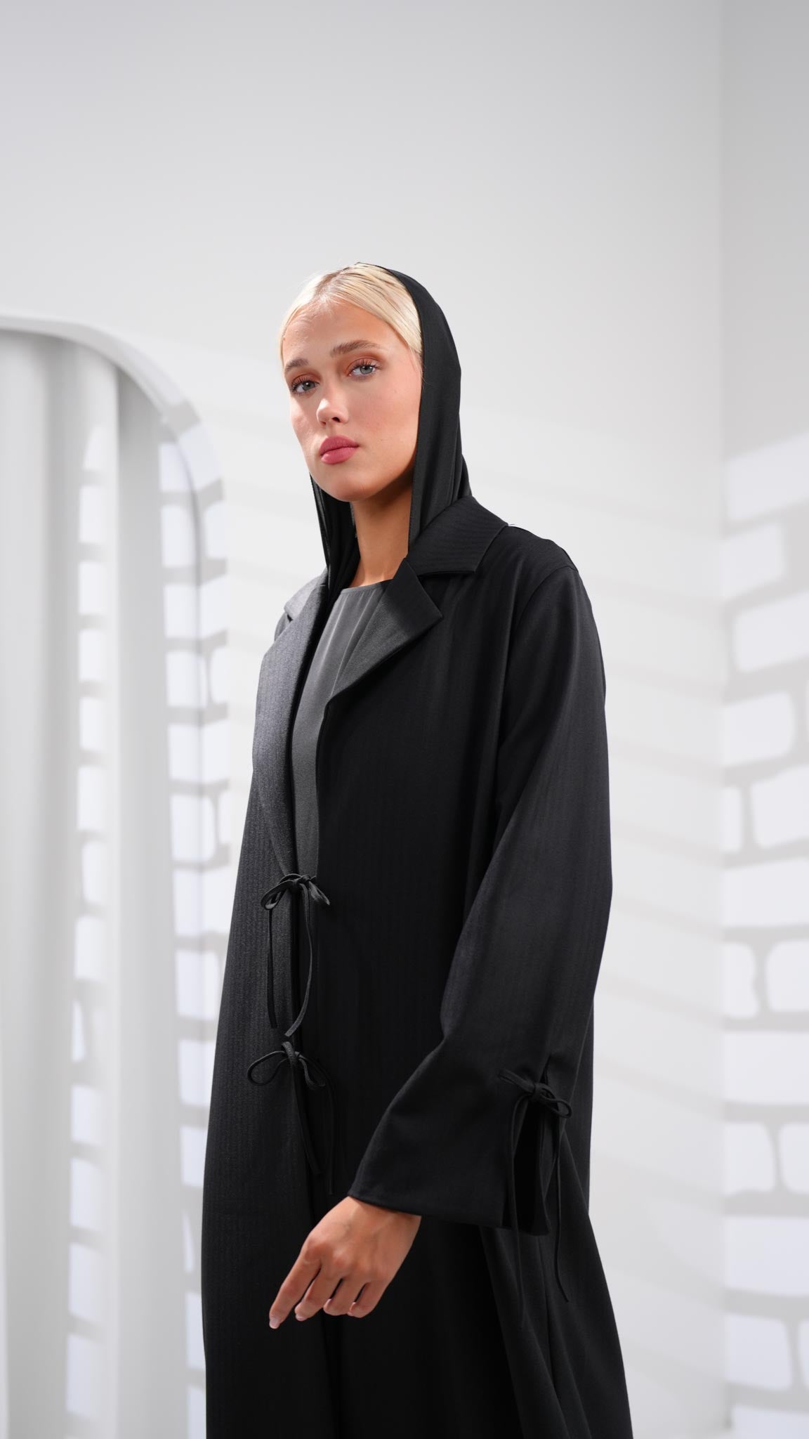 Pleated open black abaya with ties