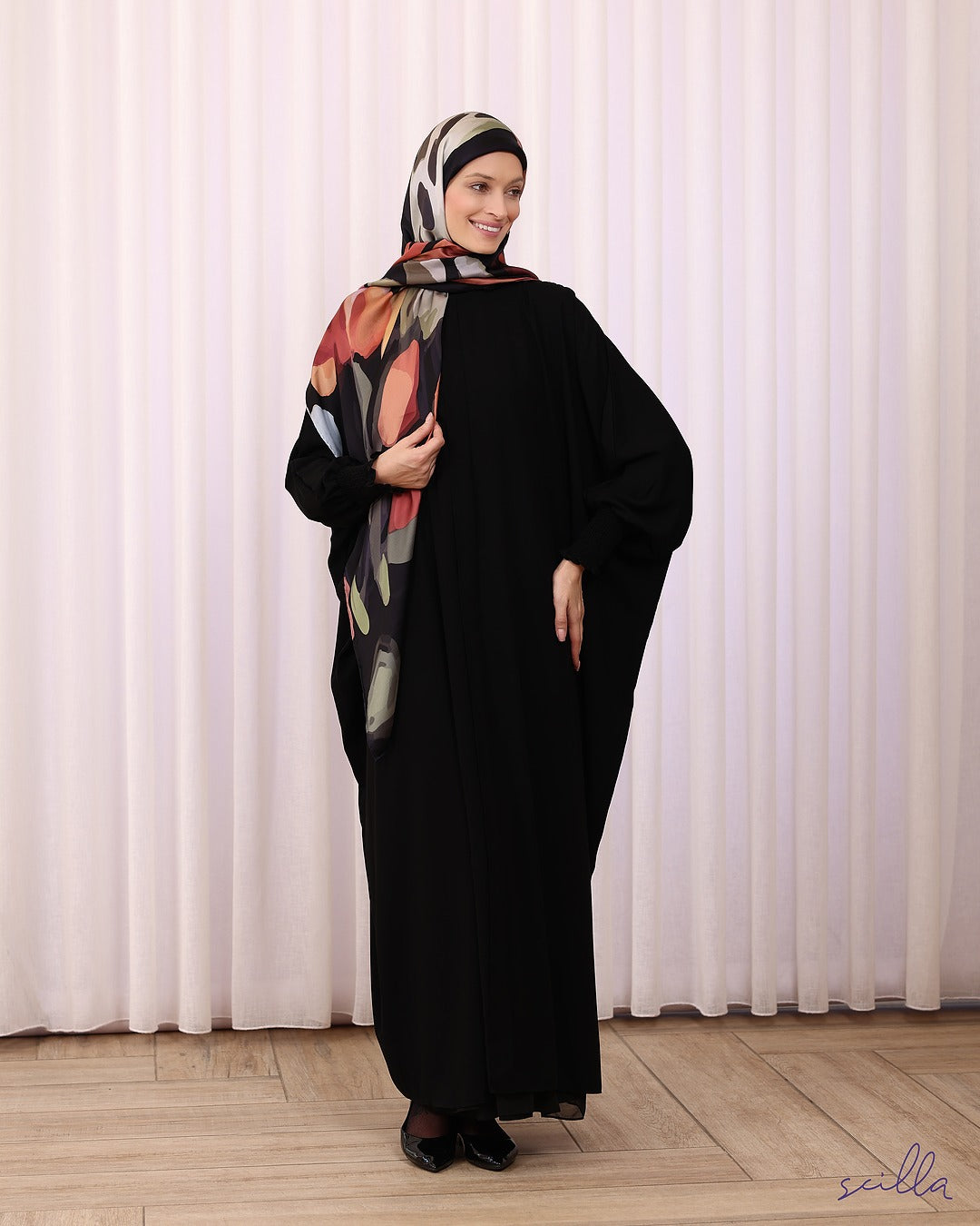 Black Plain Butterfly Abaya with Cinched Sleeves