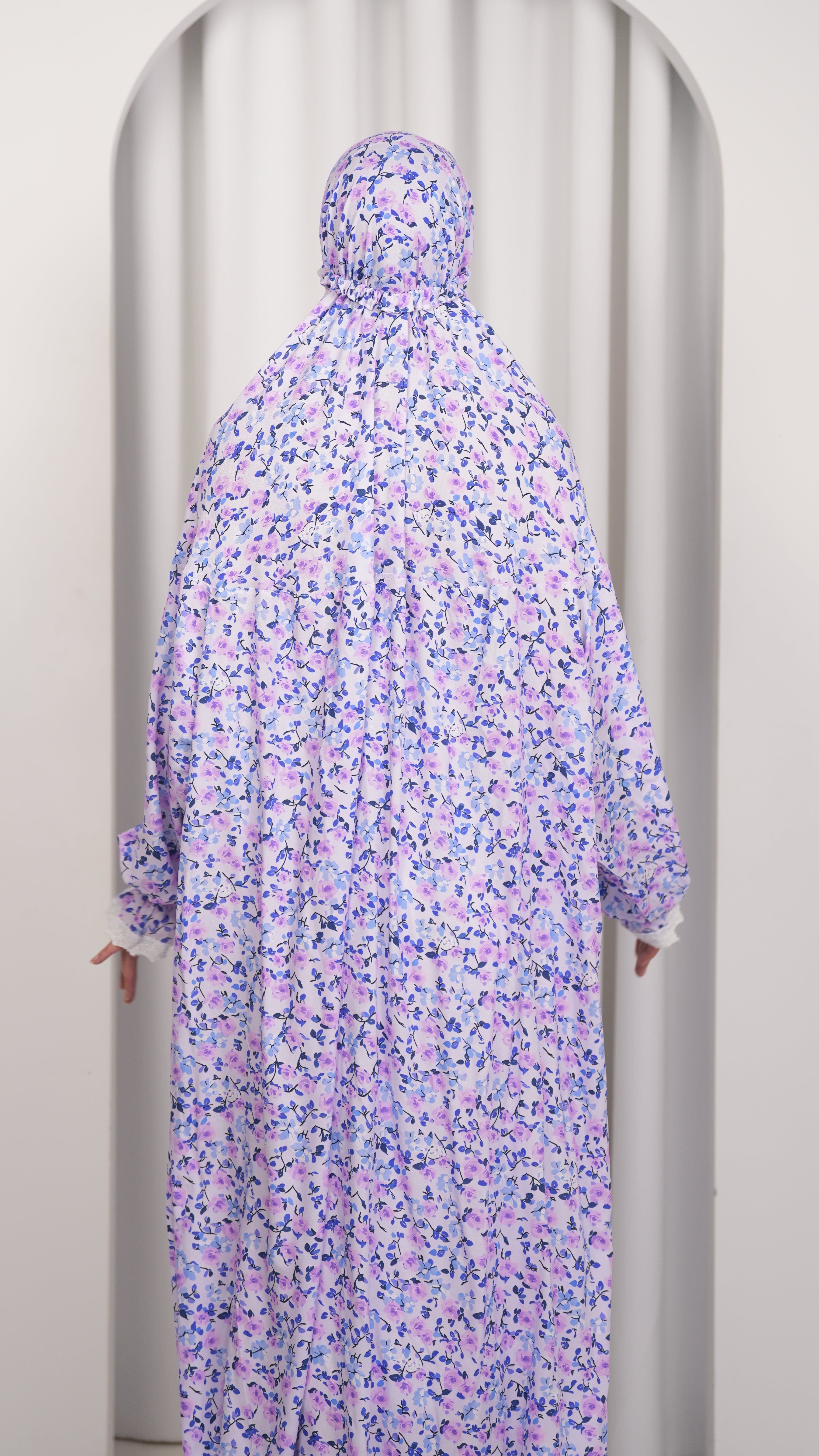 Prayer gown one piece b60