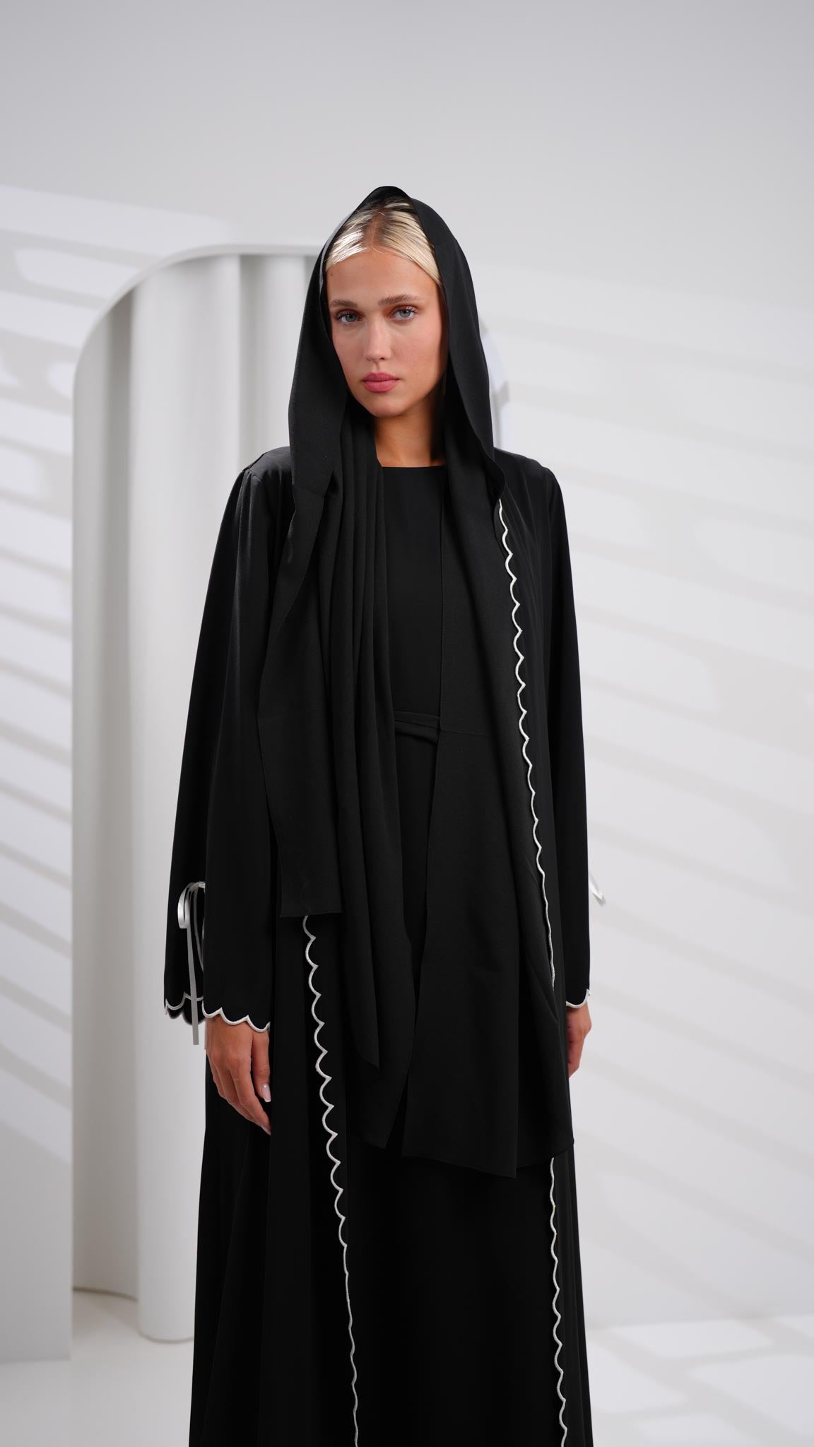 twin viadel black abaya with white edges