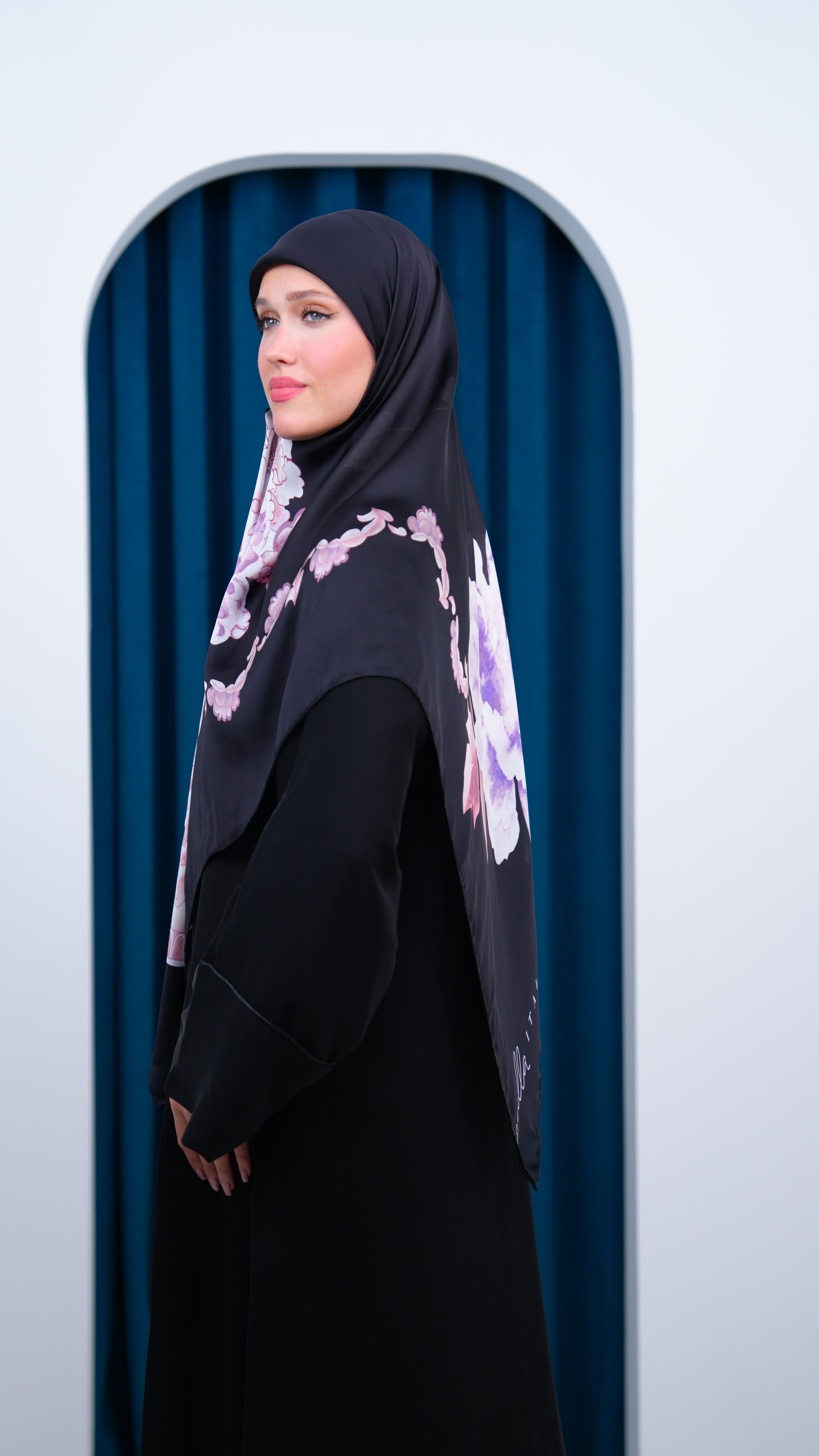 وشاح سكيلا إيطاليا fi3