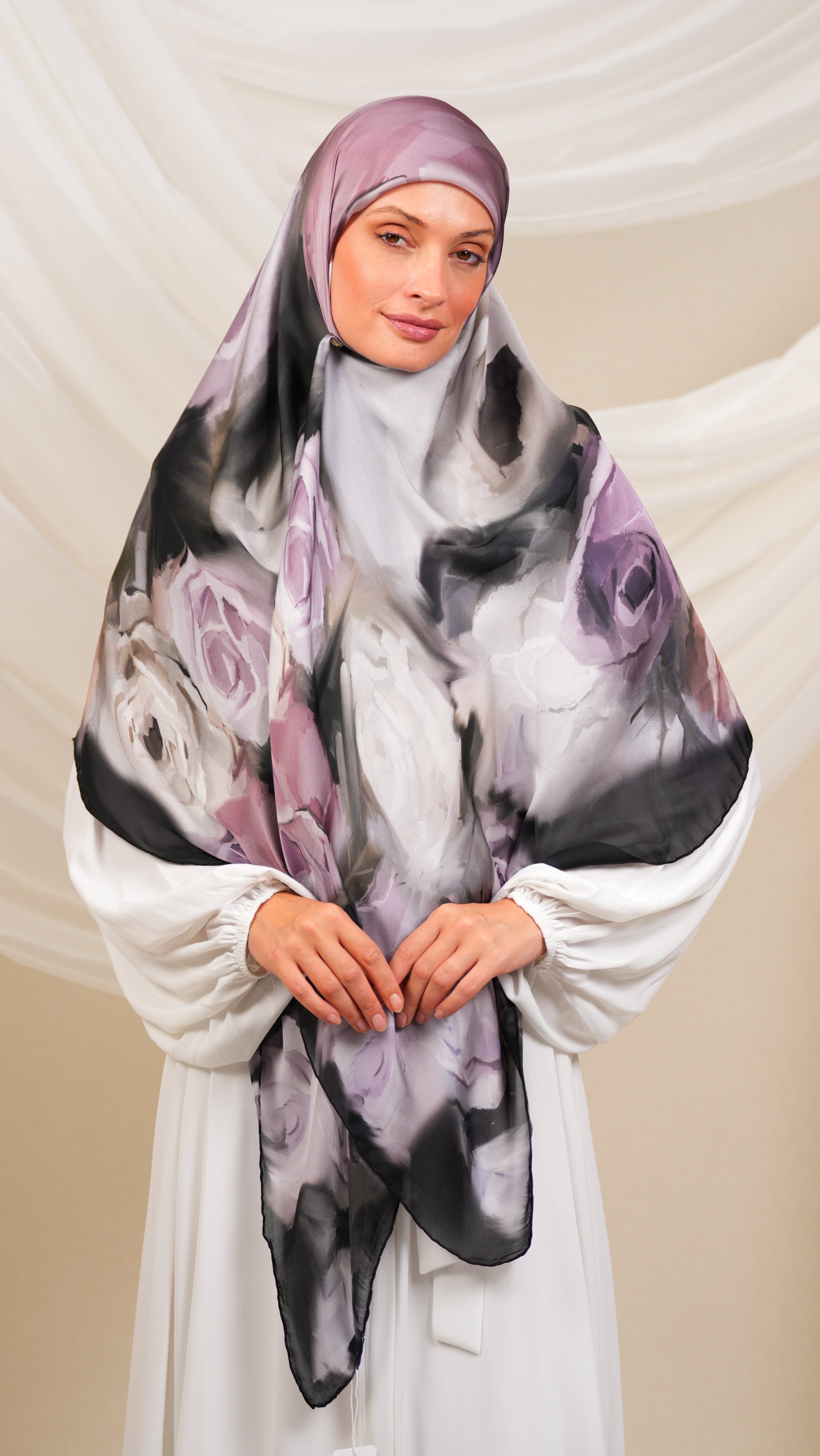 scilla turkish silk scarf Rtr1