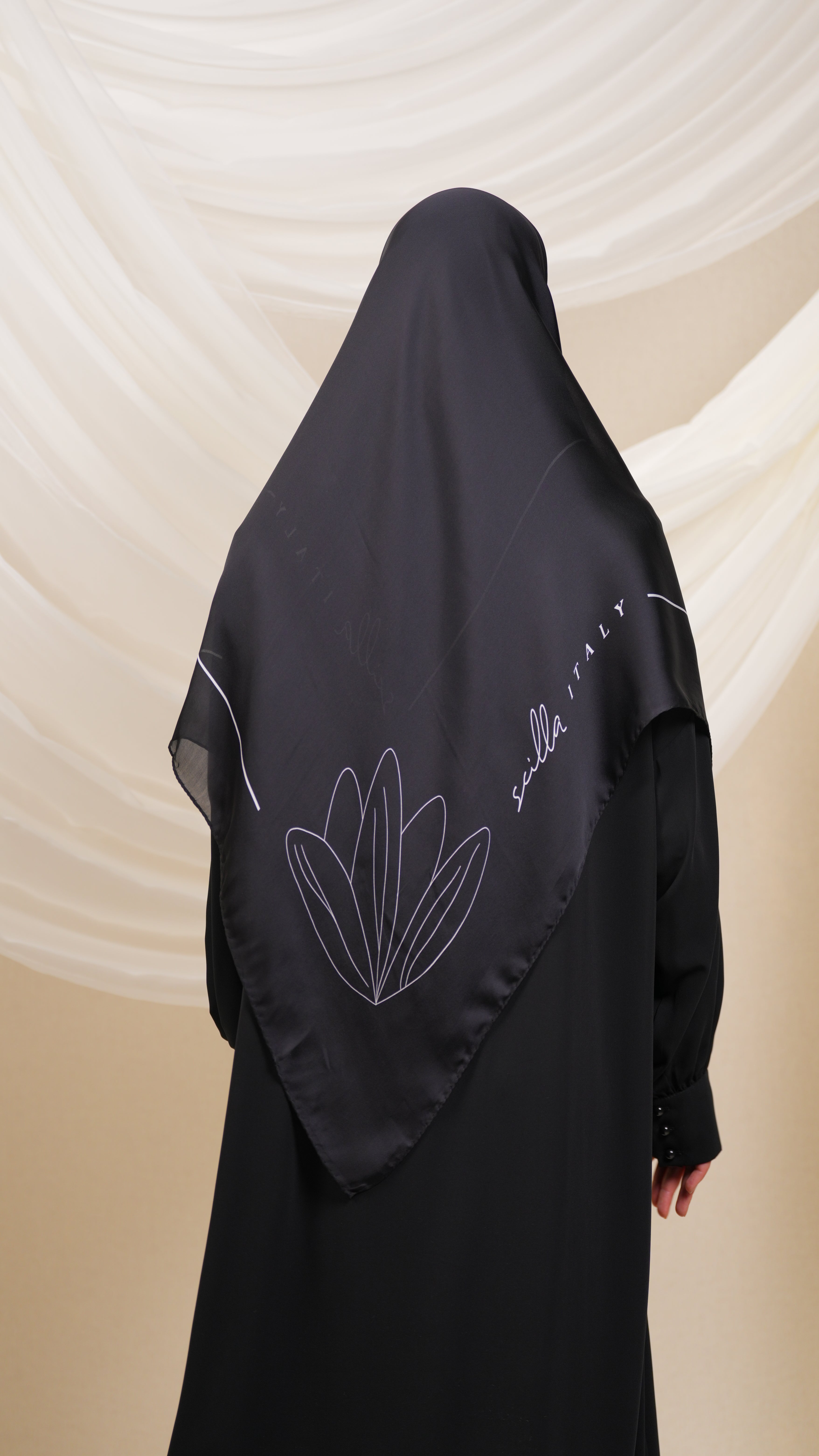 Scilla italy scarf iTg1