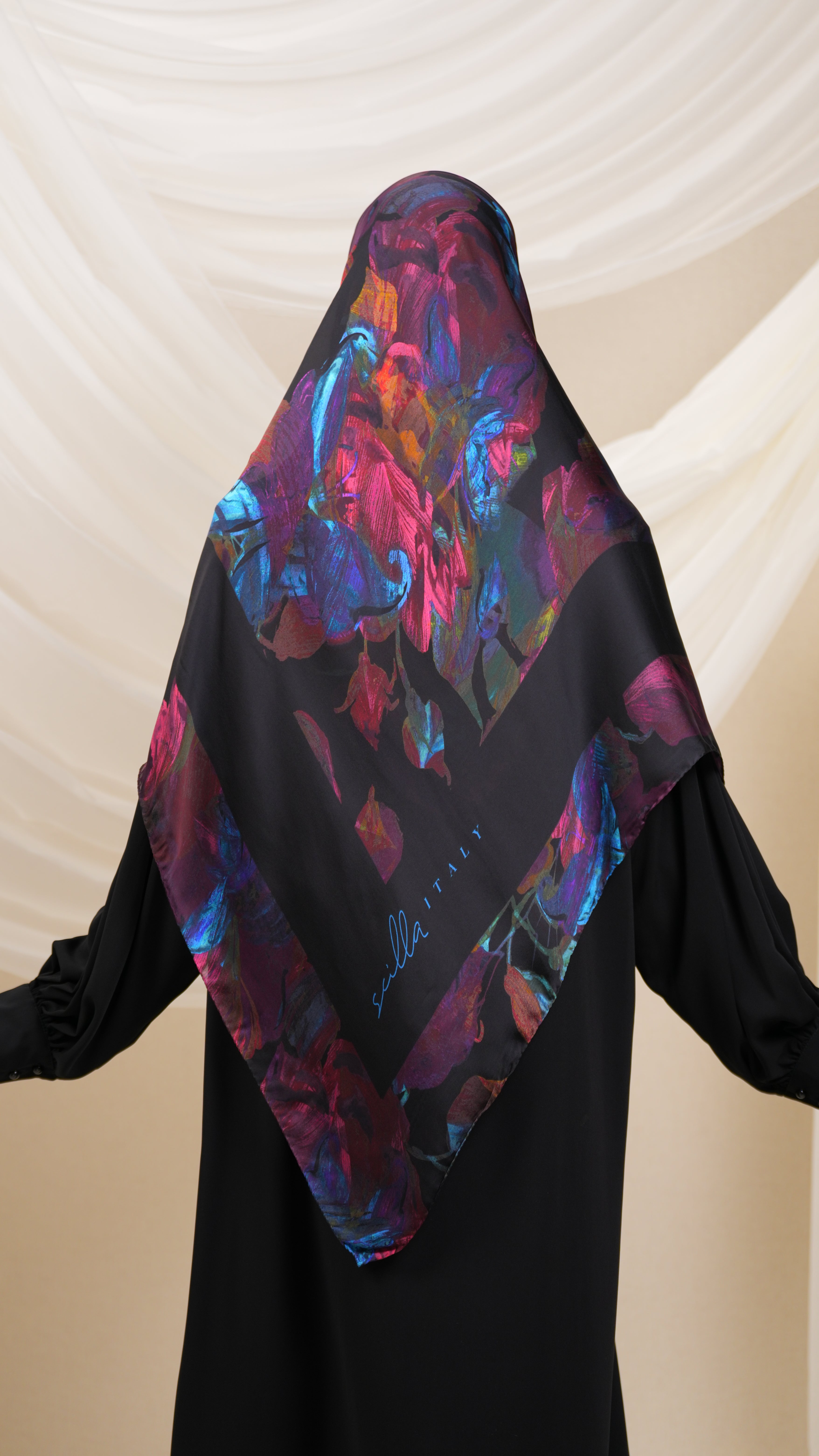 Scilla italy scarf iTh1