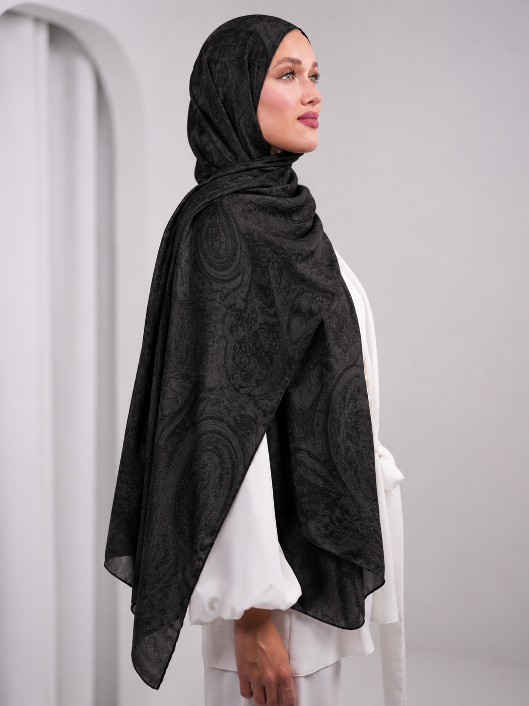 Jacquard shawl