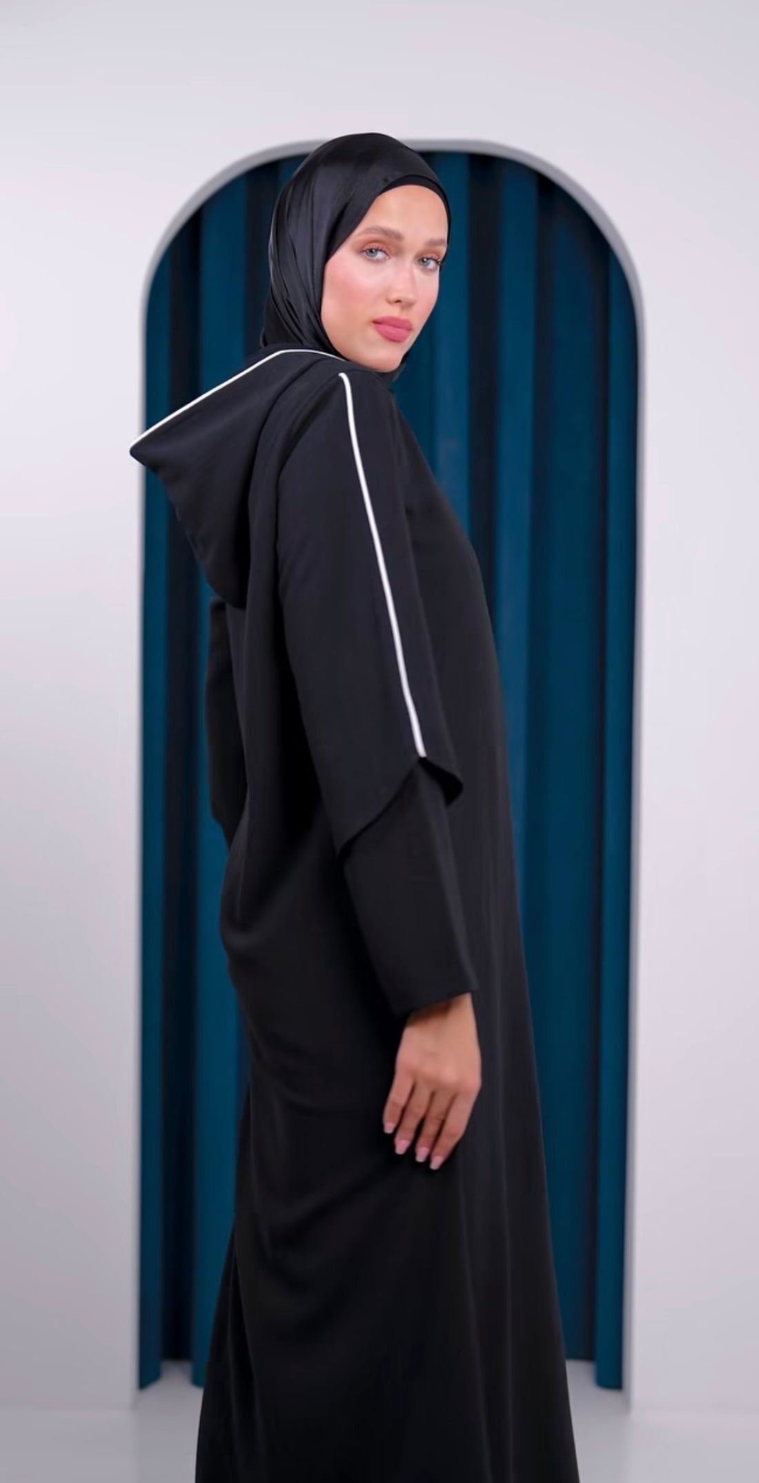 minval black hooded abaya with white line and double sleeve