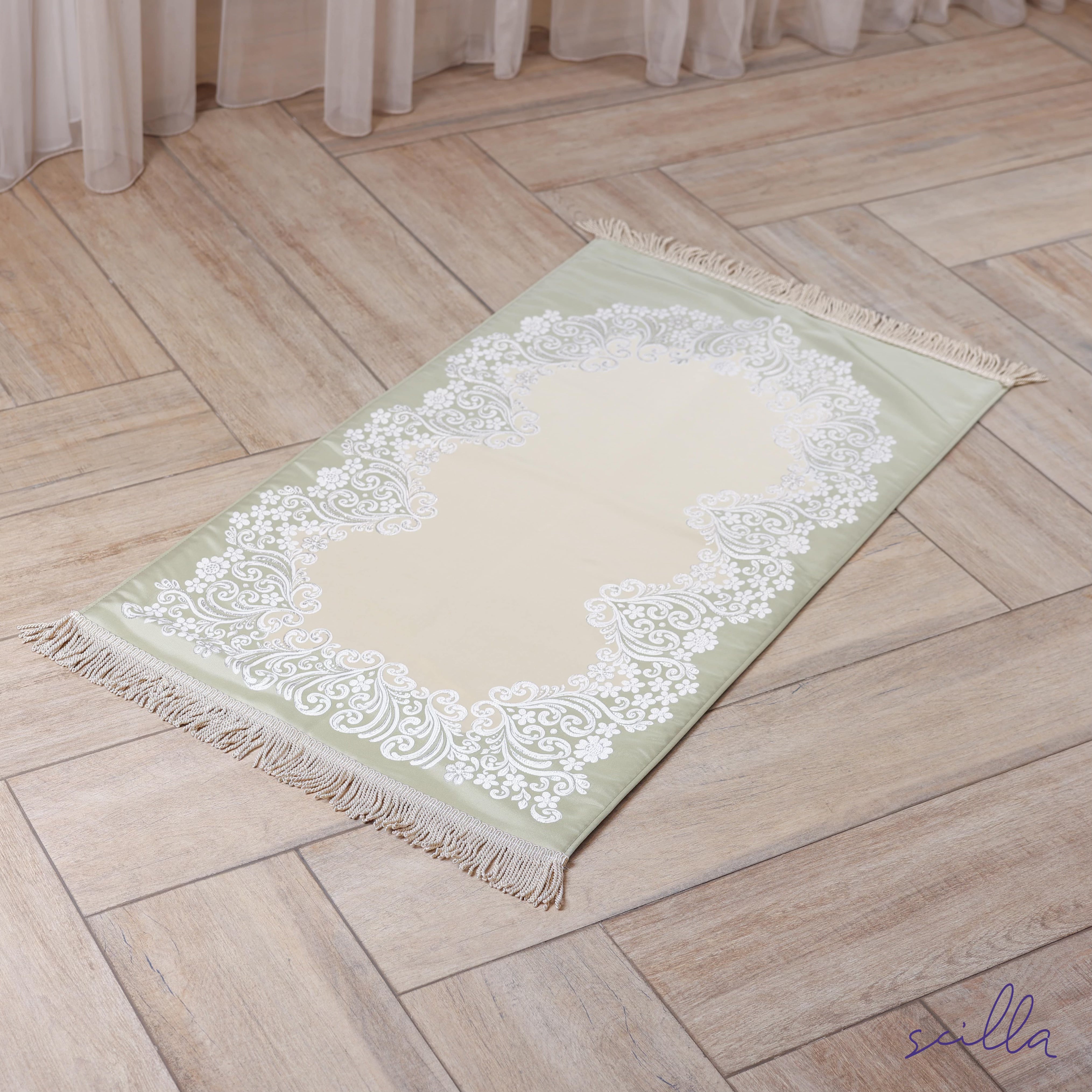 Satin Padded Lace Jacquard Premium Prayer Mat