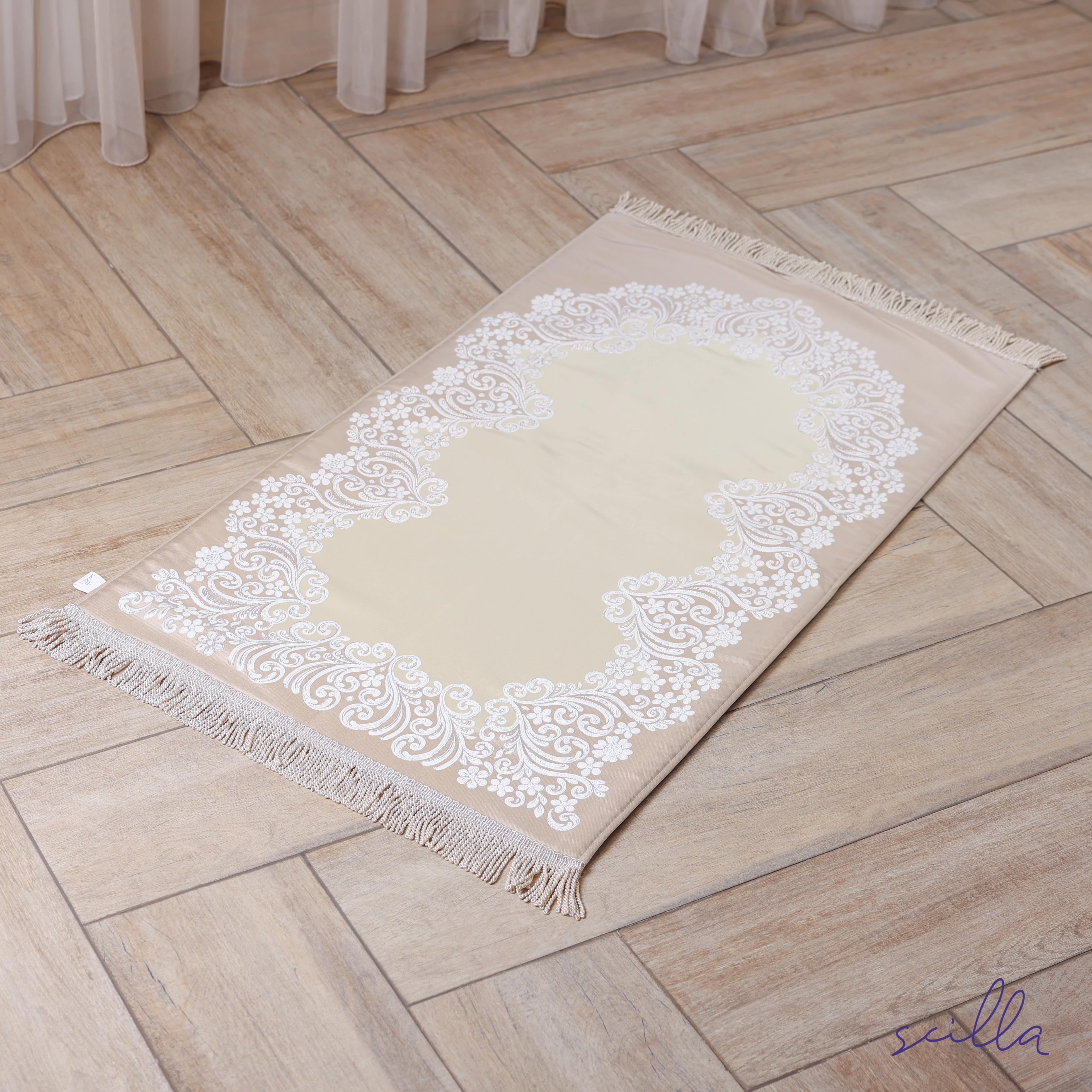 Satin Padded Lace Jacquard Premium Prayer Mat