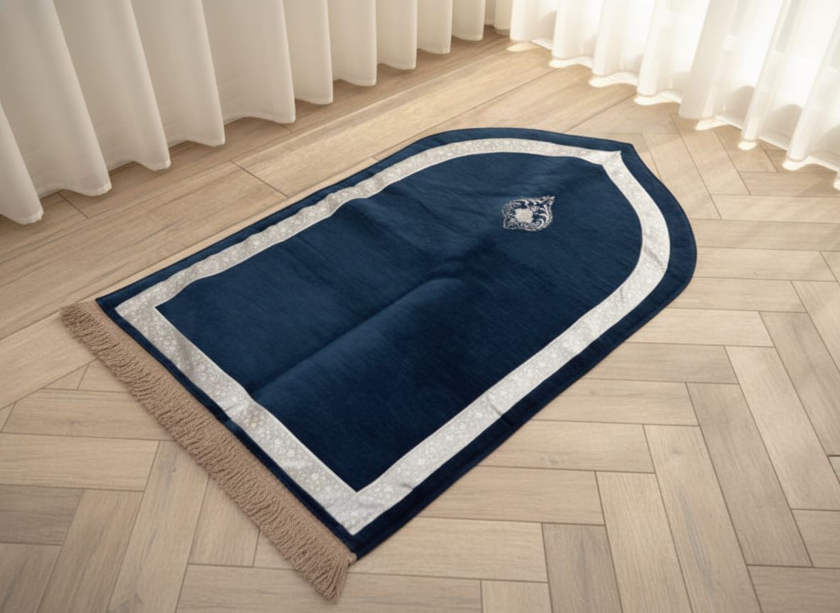 Minimalist Arch prayer mat