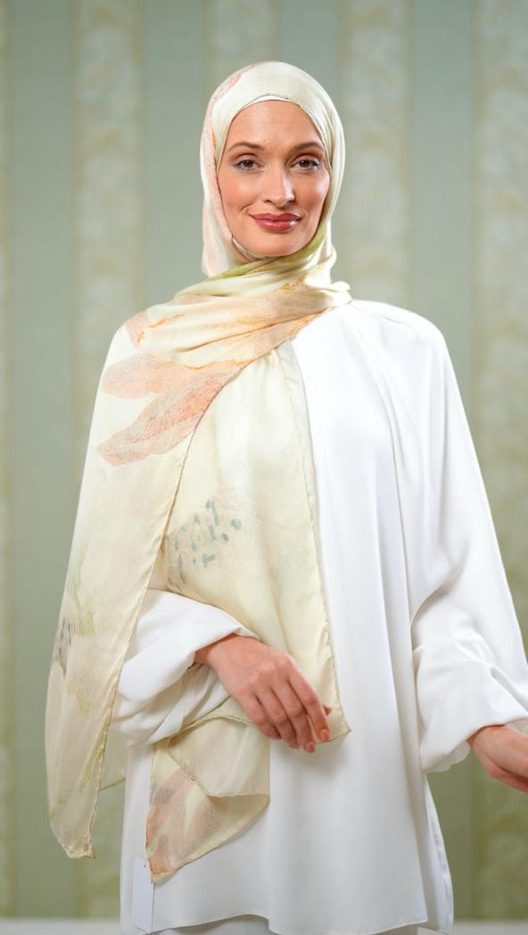 scilla silk shawl T4