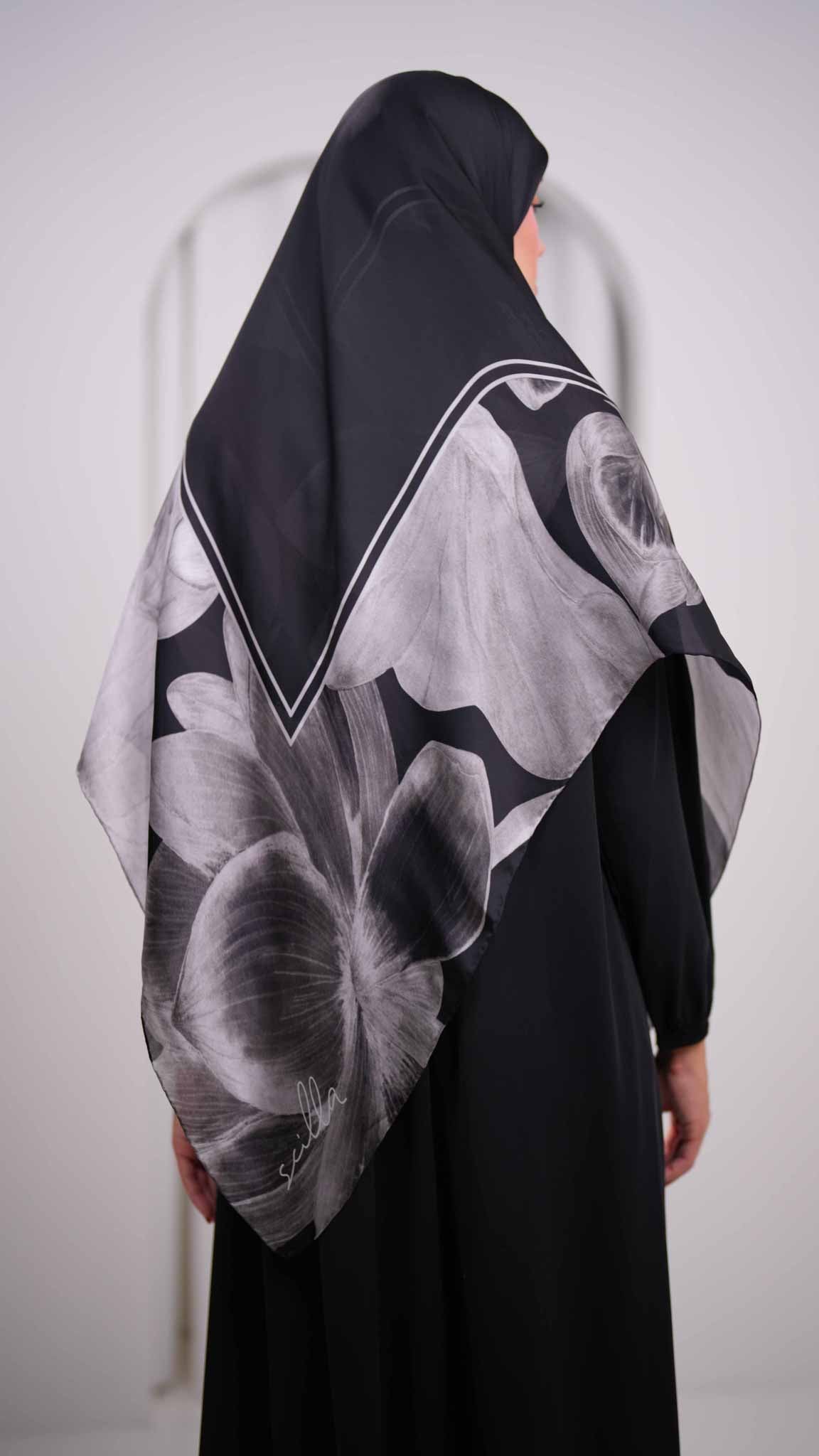 scilla silk scarf hh2