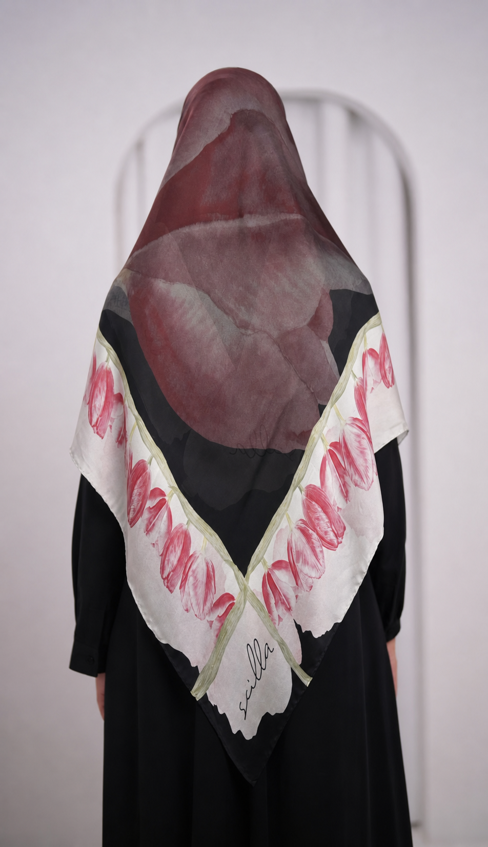Scilla silk scarf gtr2