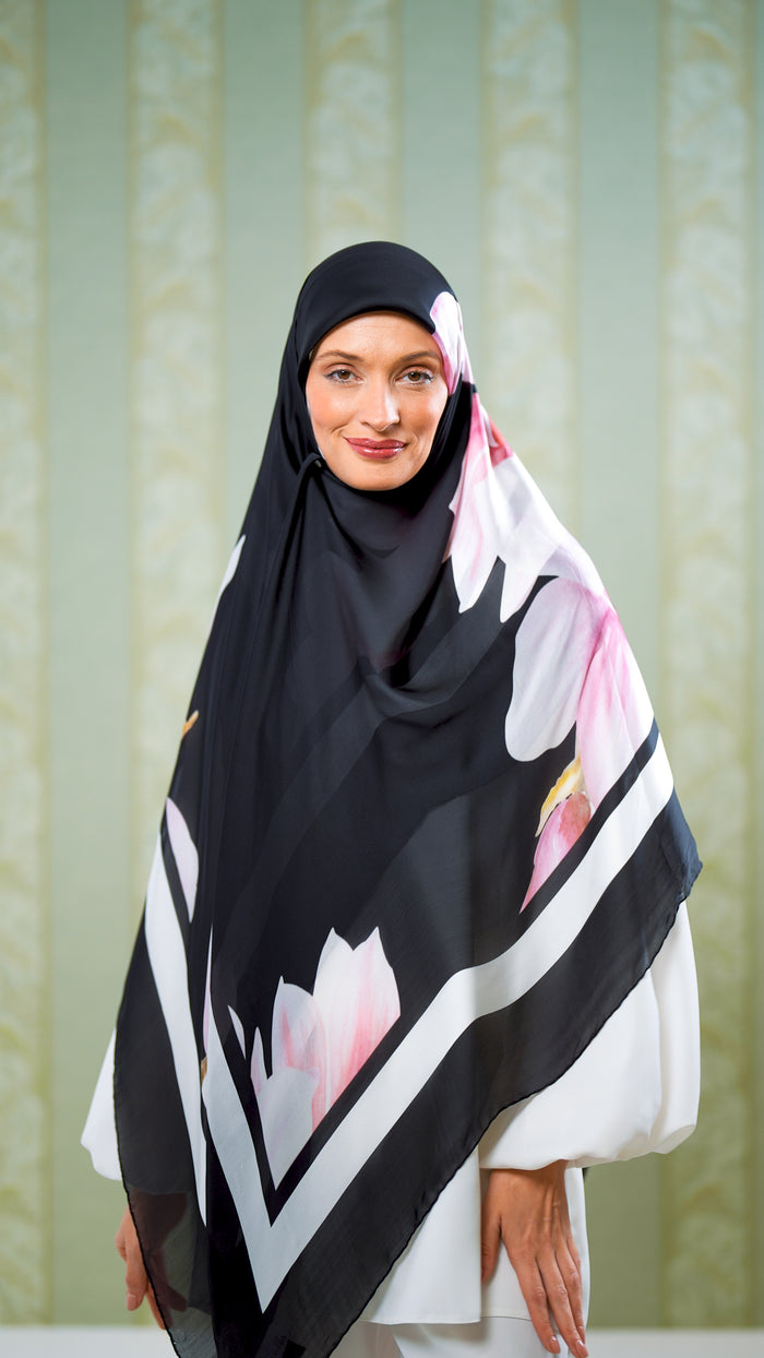 Scilla silk scarf ftr5