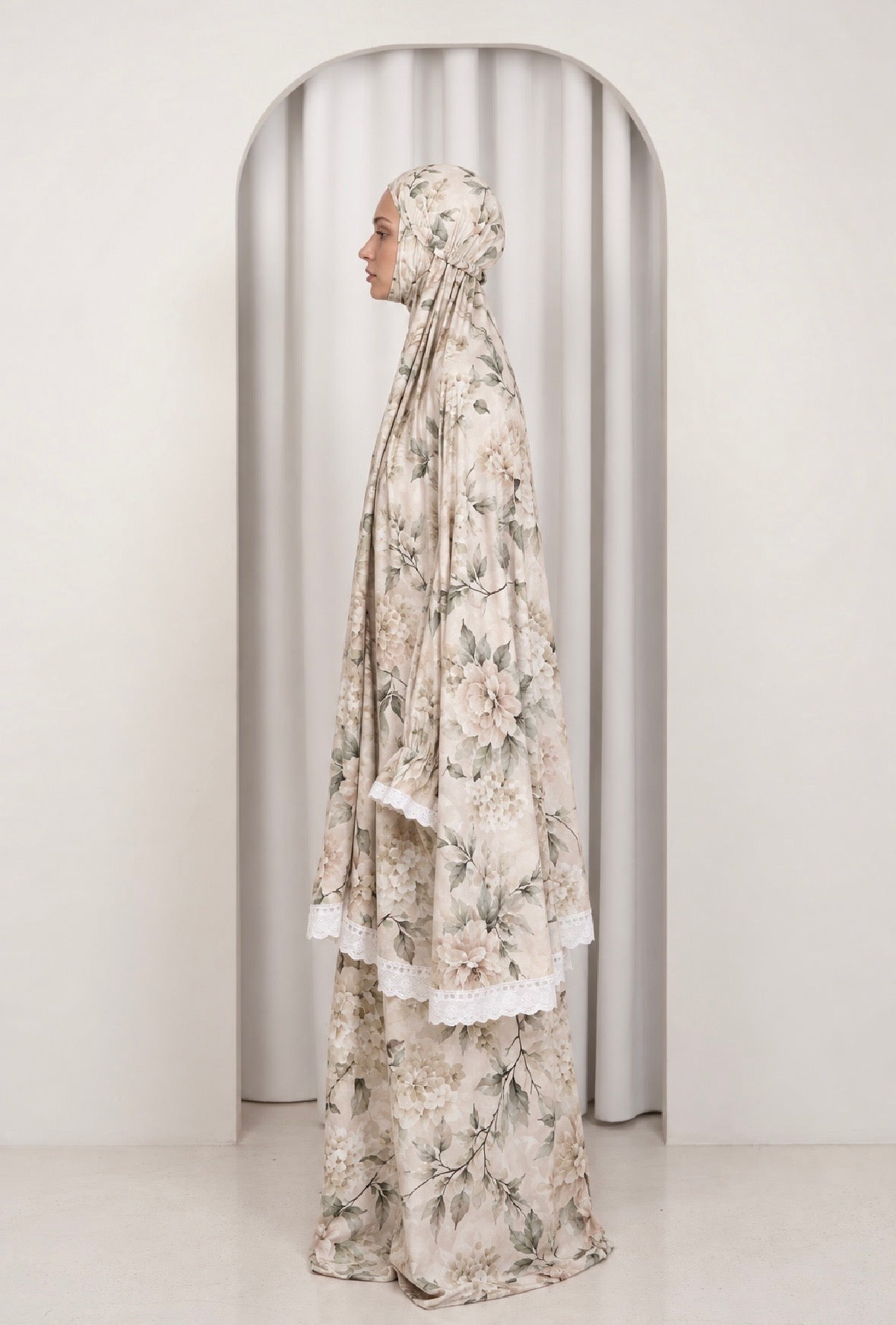 Two pieces prayer gown a80