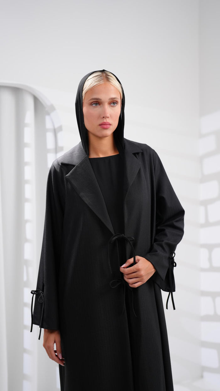 Pleated open black abaya with ties
