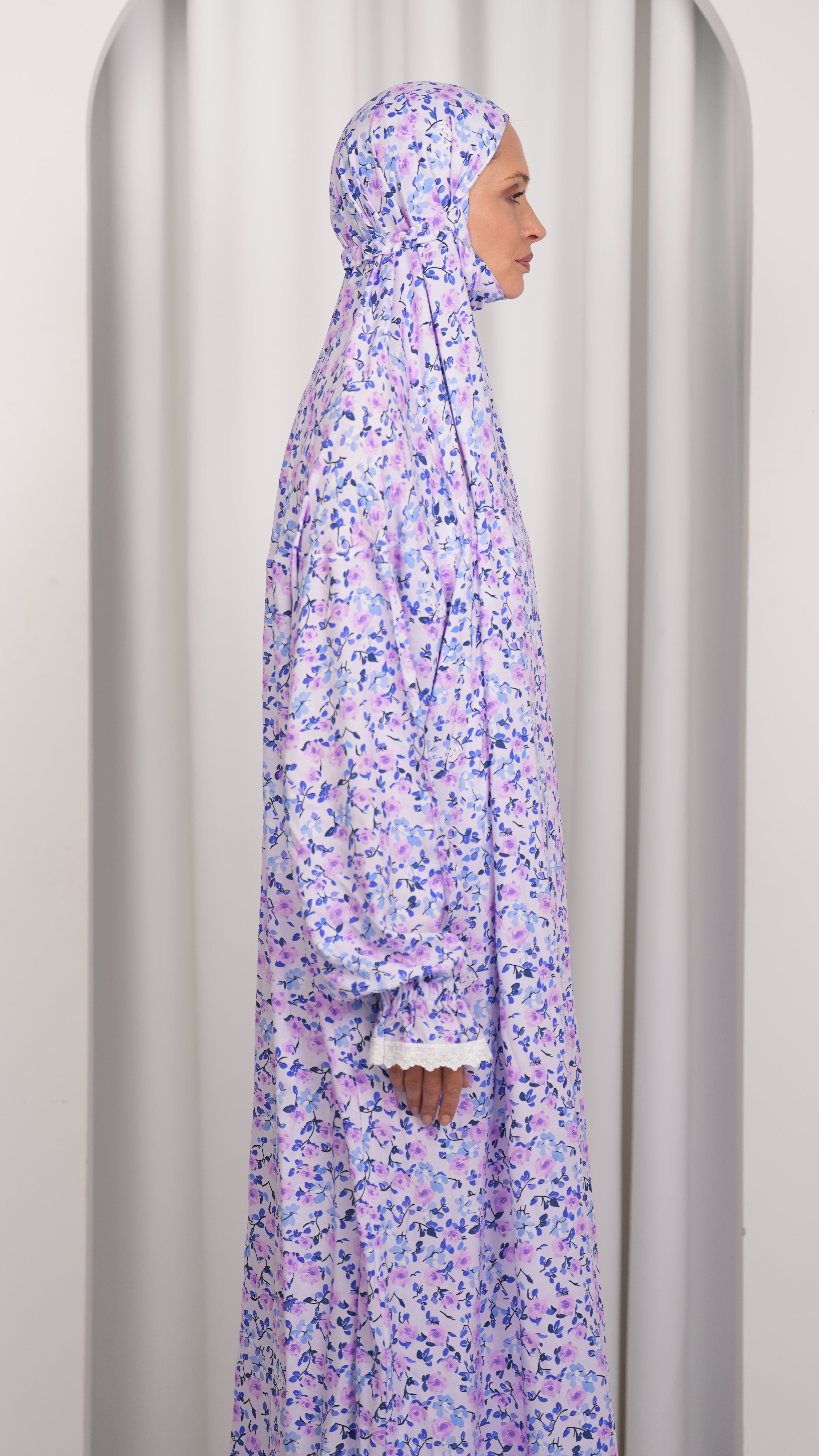 Prayer gown one piece b60