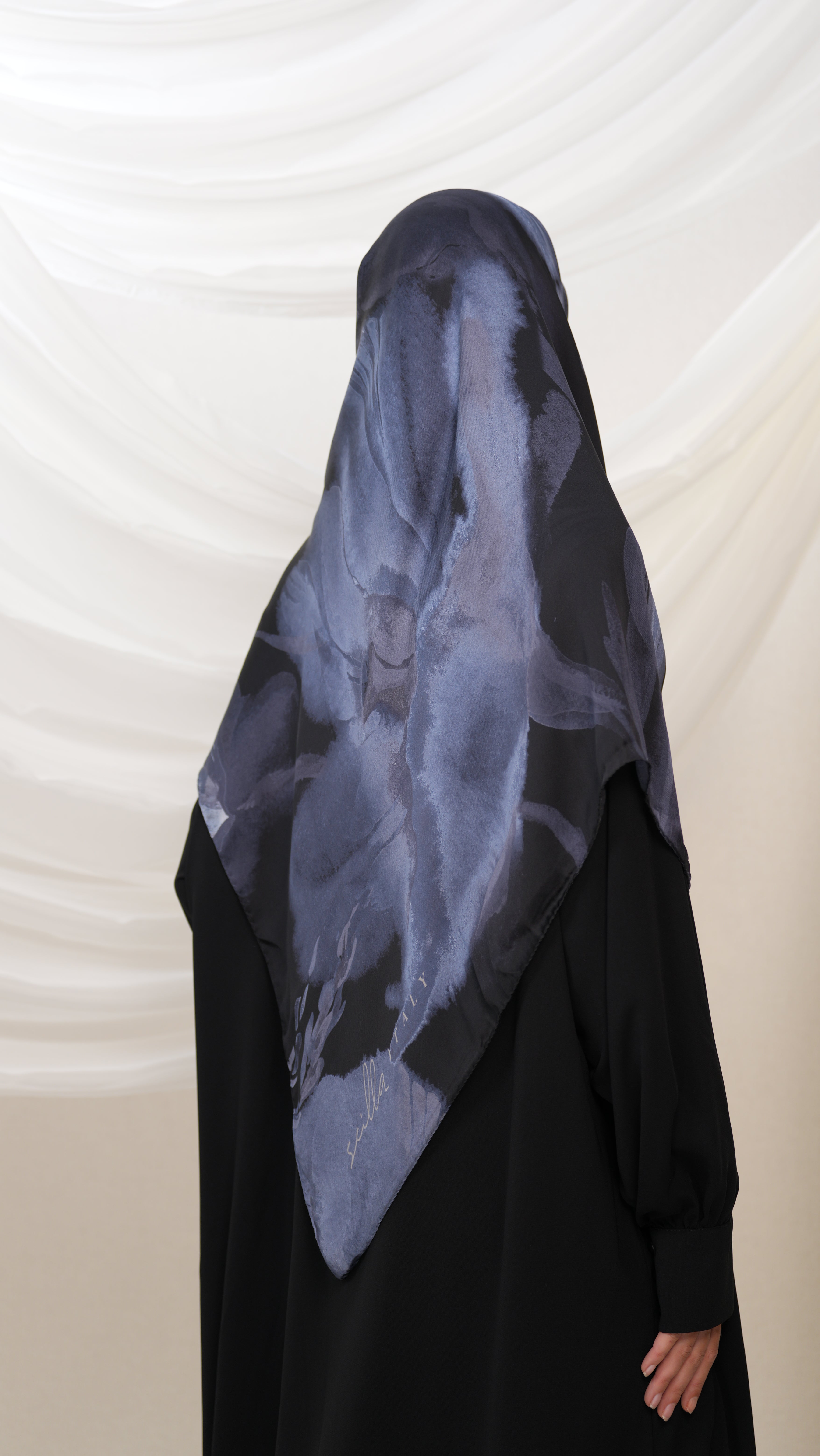 scilla silk scarf ita10