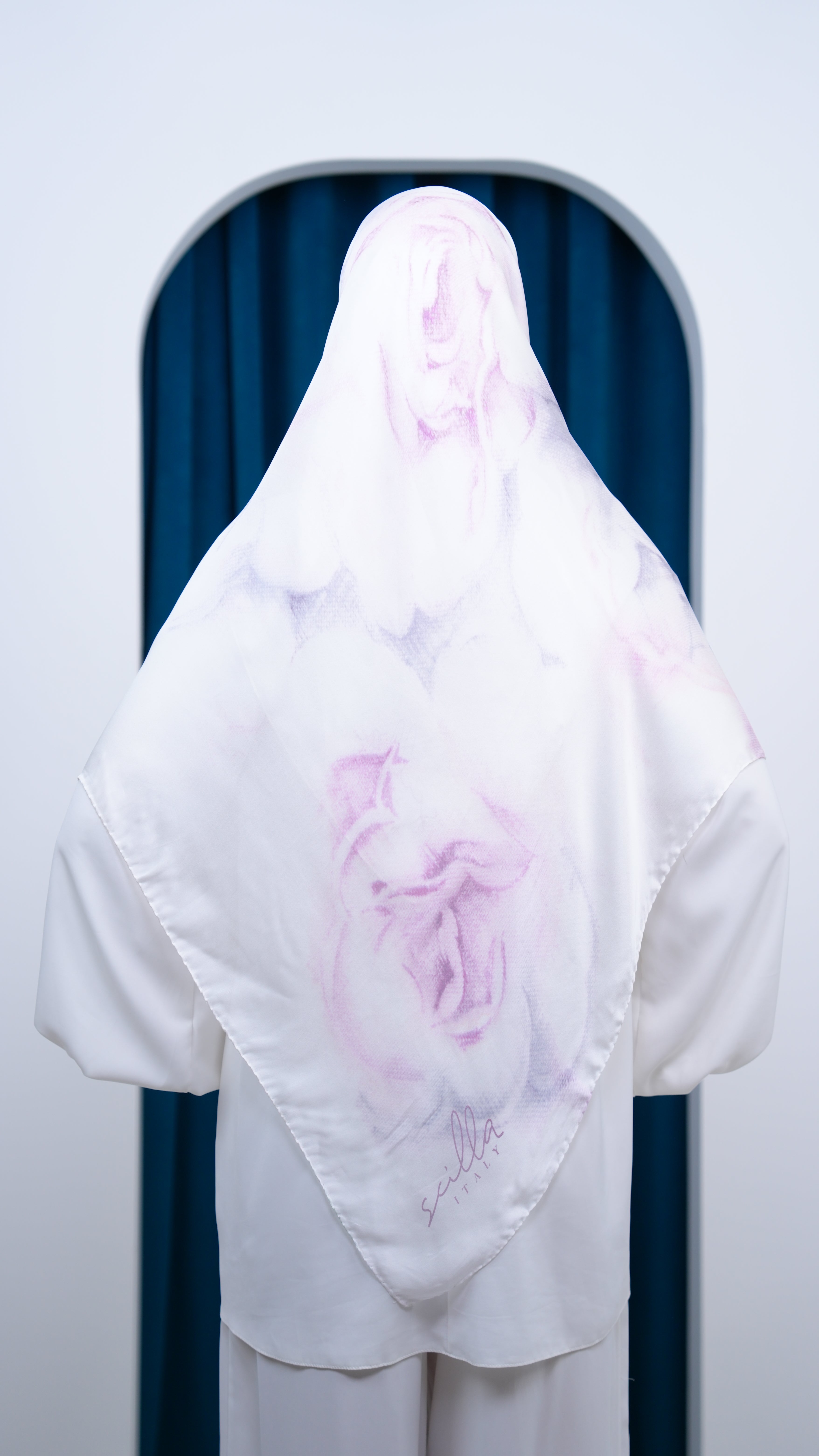 Scilla italy silk scarf ii3