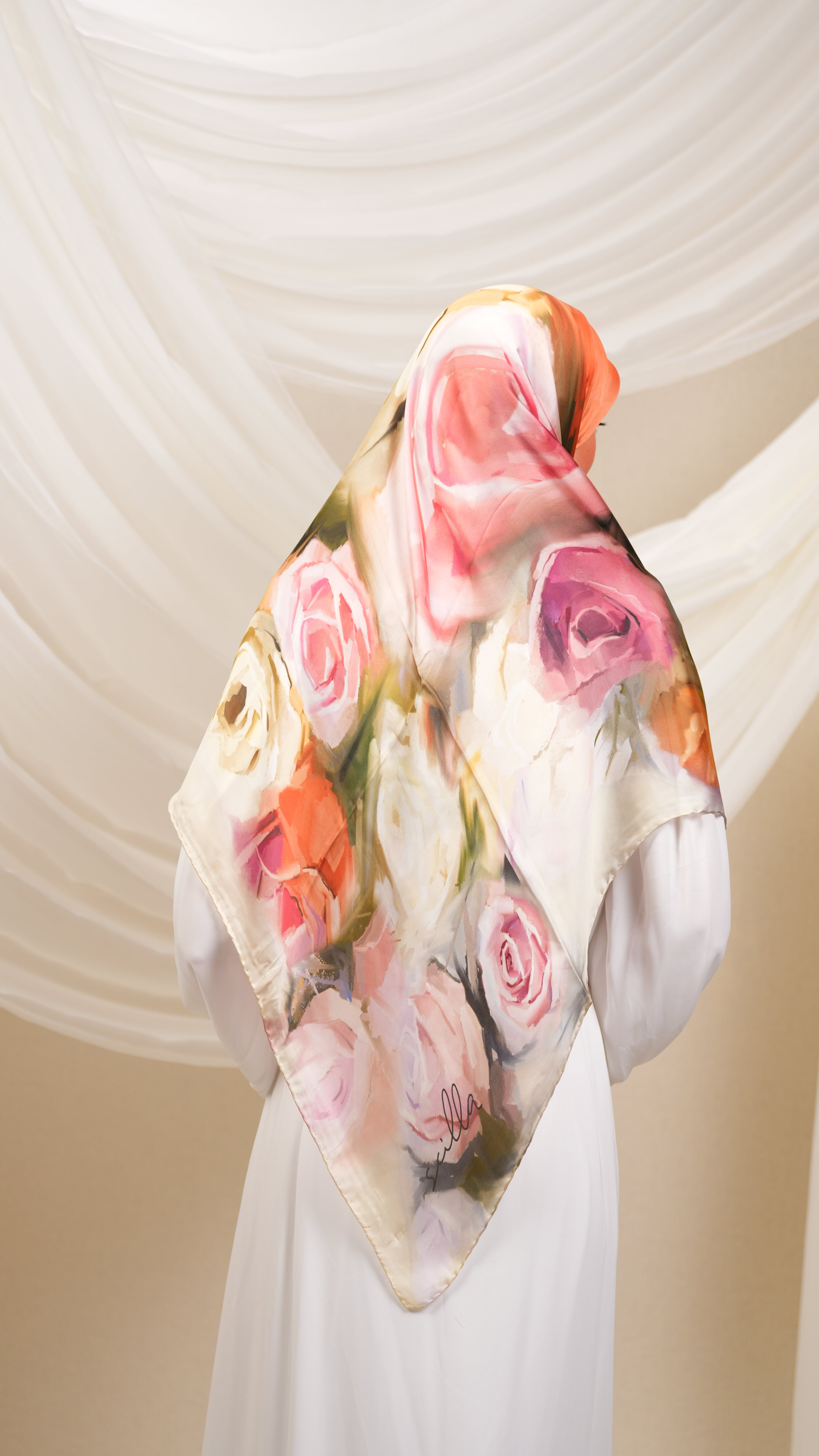 scilla turkish silk scarf Rtr2