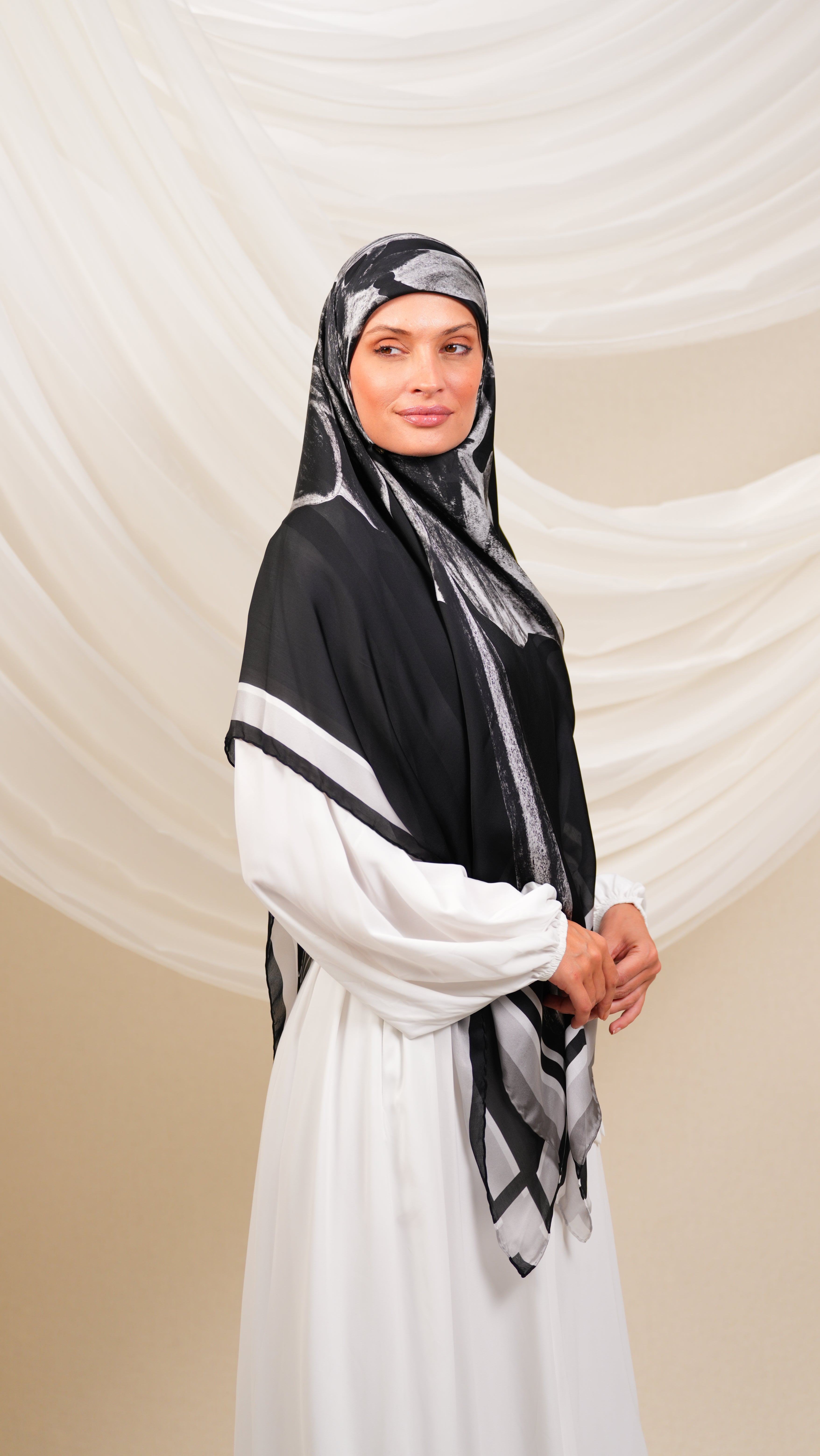 scilla turkish silk scarf xtr4