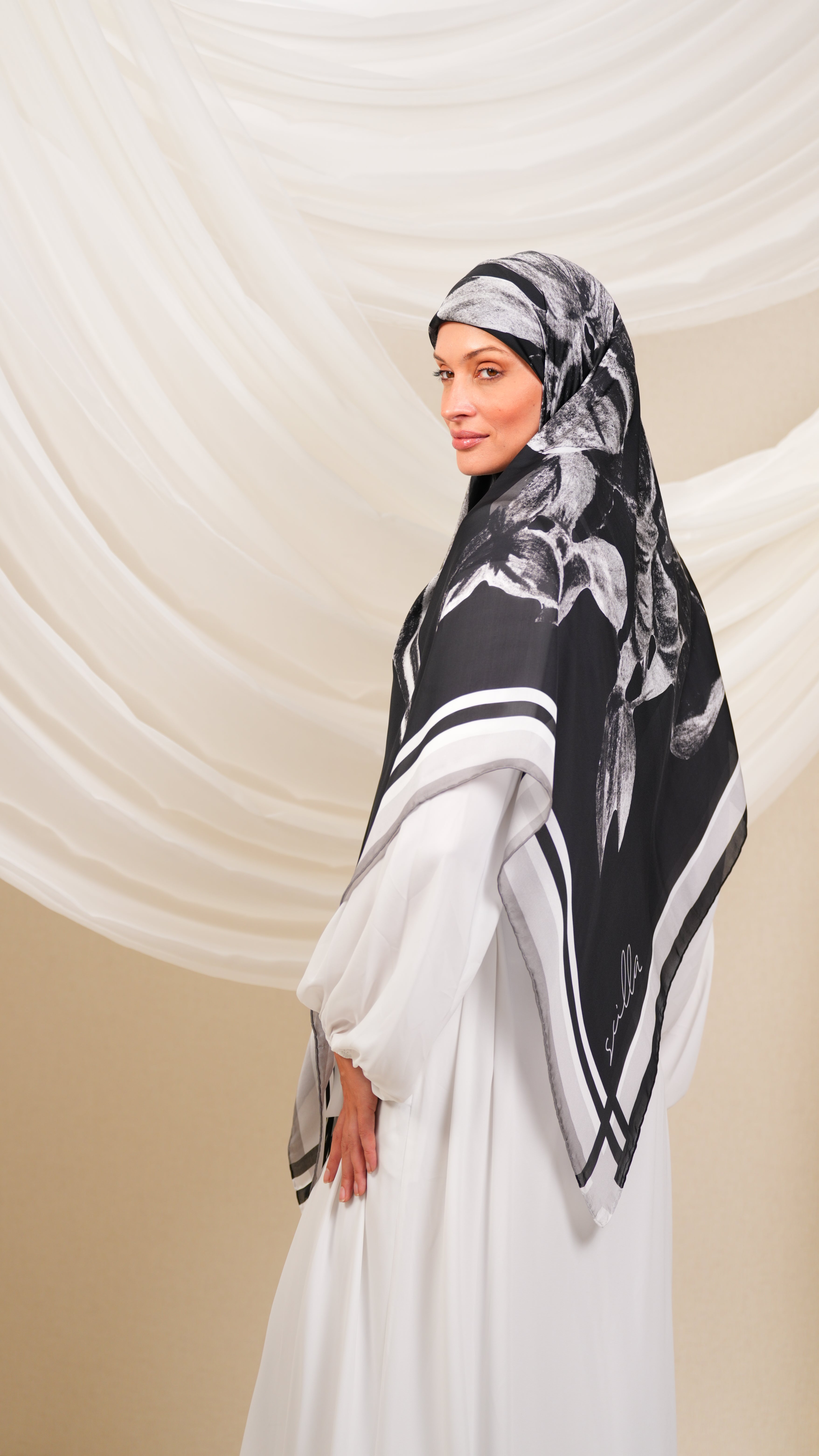 scilla turkish silk scarf xtr4