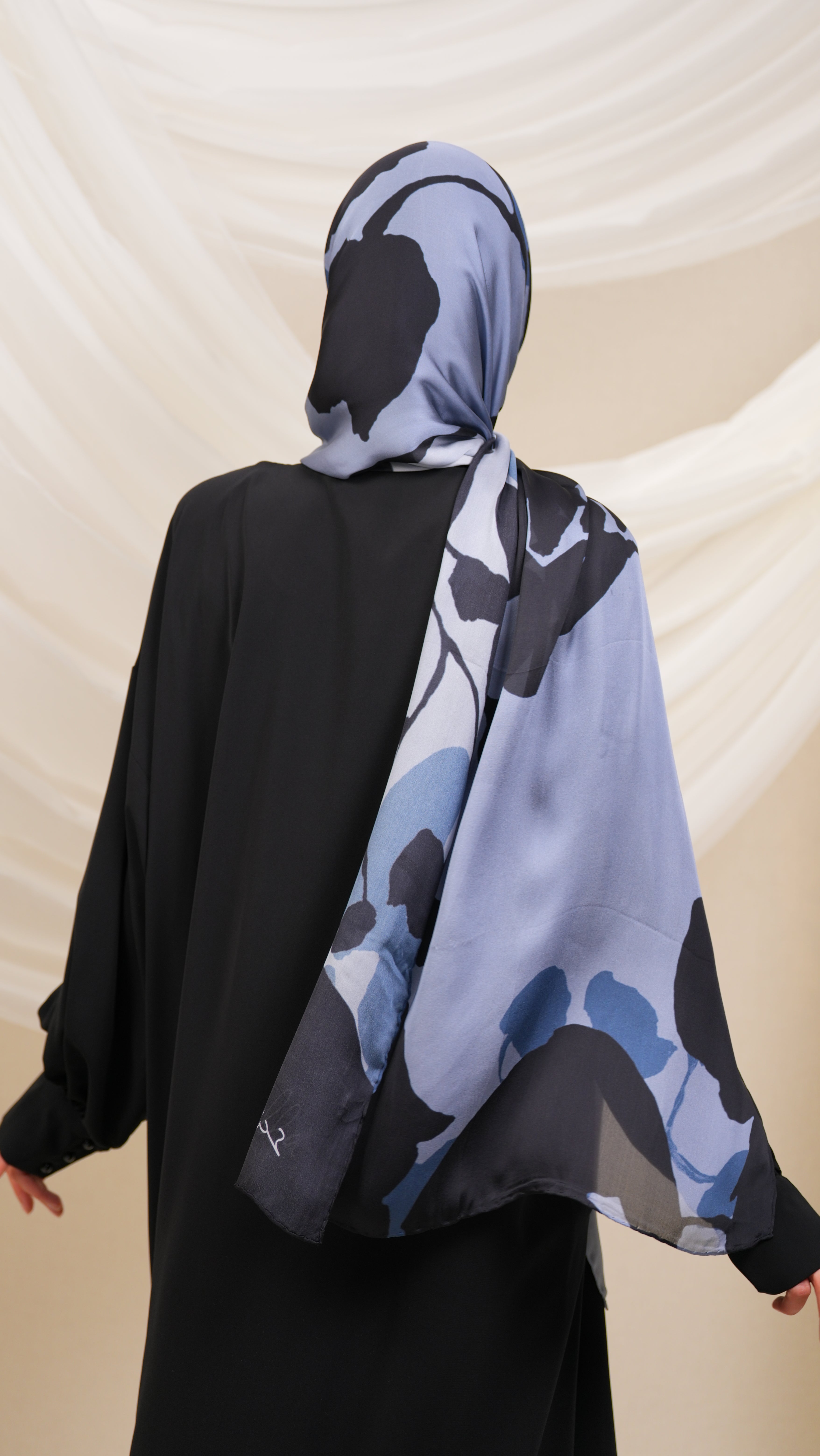 scilla Turkish  silk shawl Atr2
