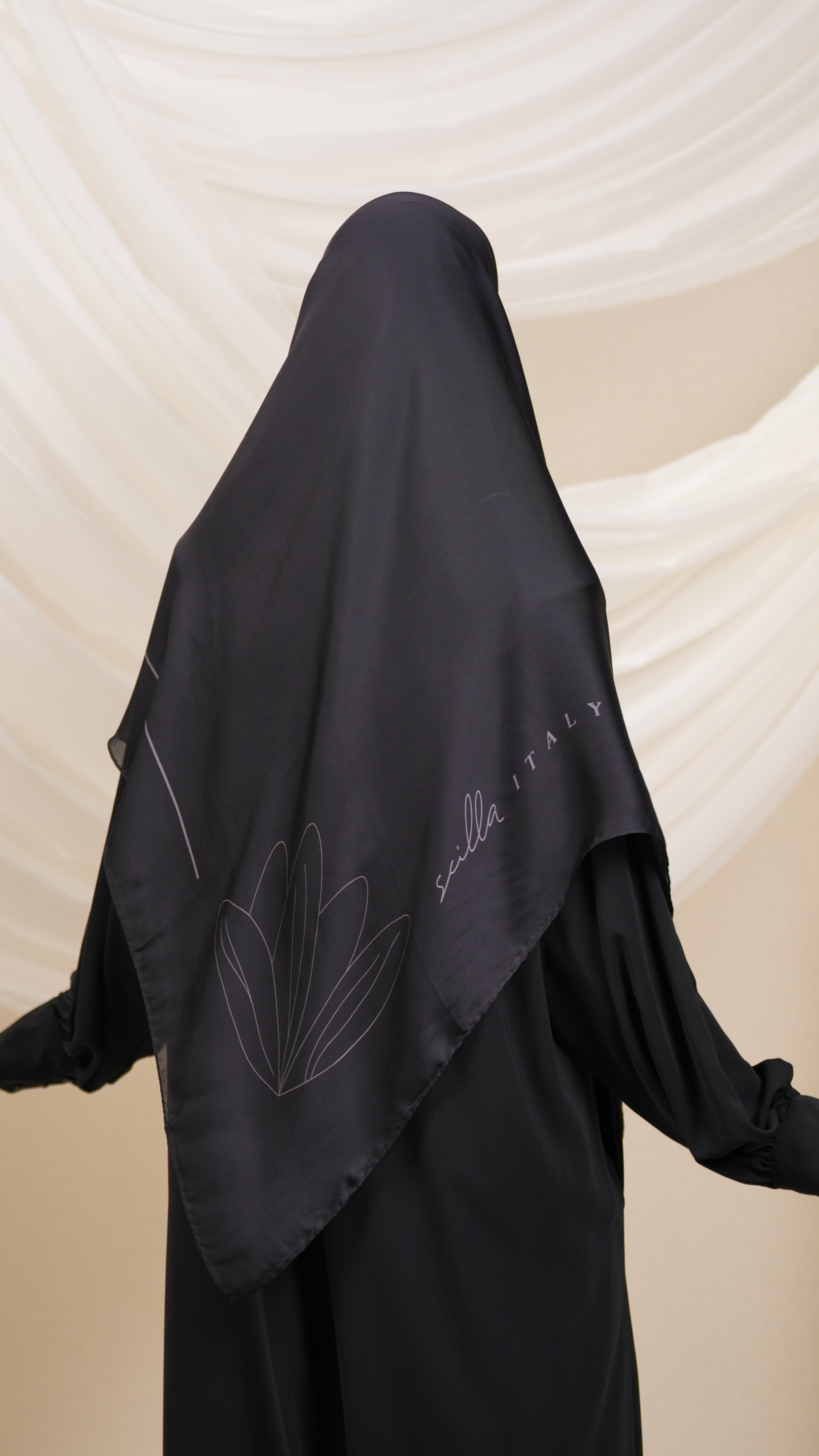 Scilla italy scarf iTg3