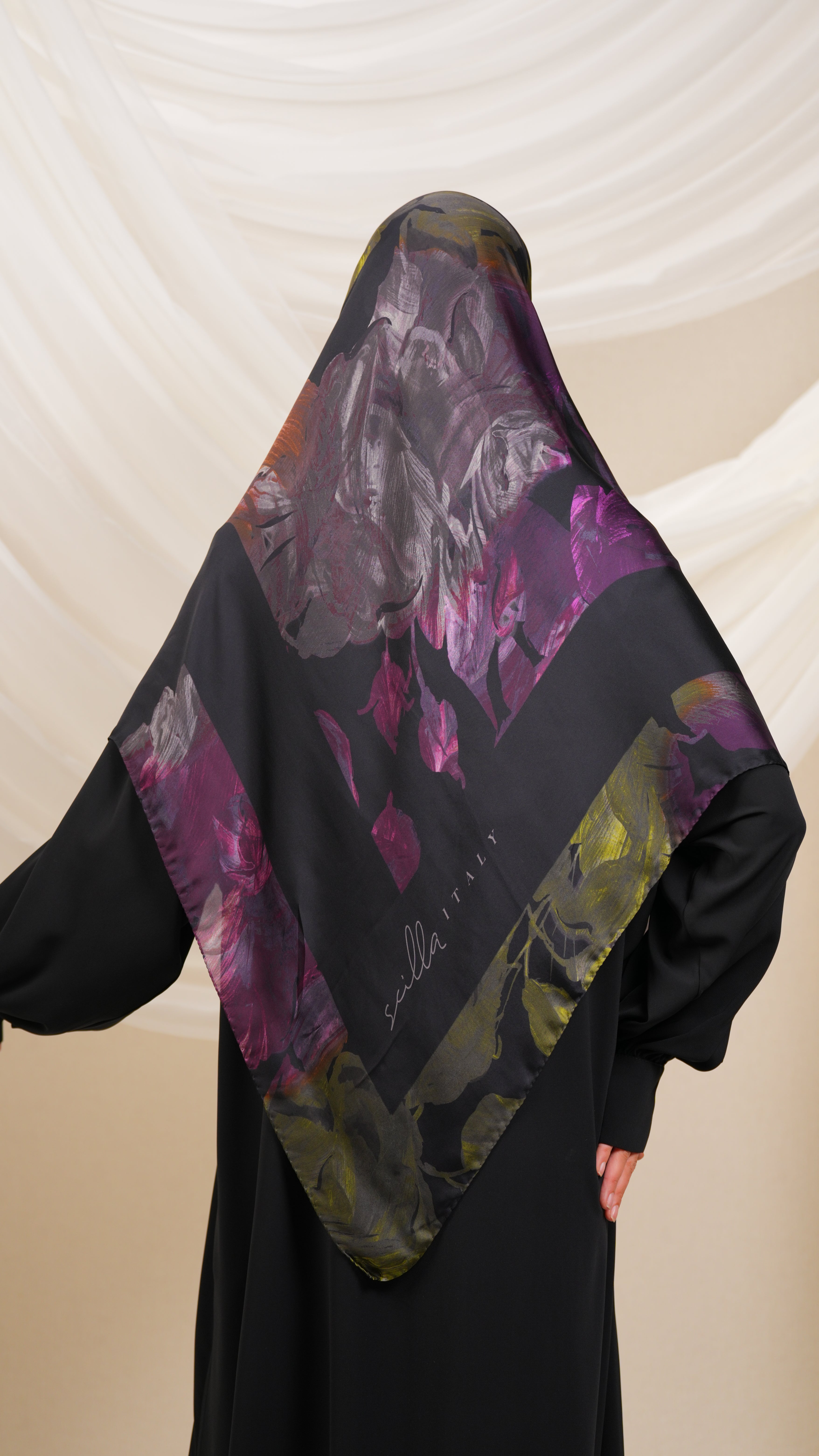 Scilla italy scarf iTh4