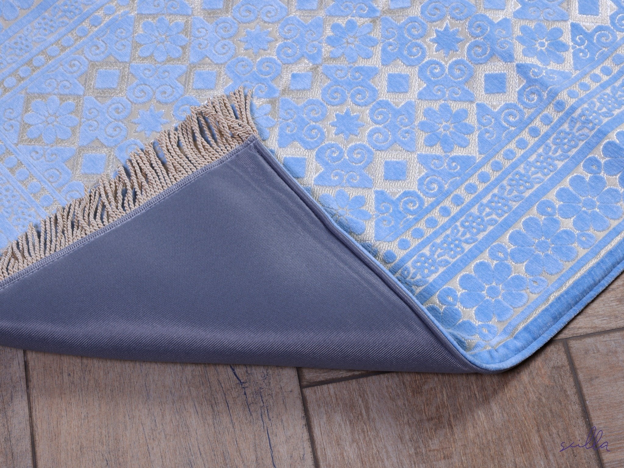 Velvet Padded Full Arabesque Premium Prayer Mat