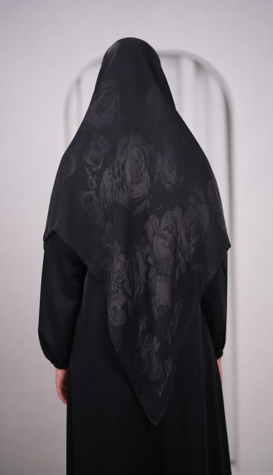 Scilla silk scarf I3
