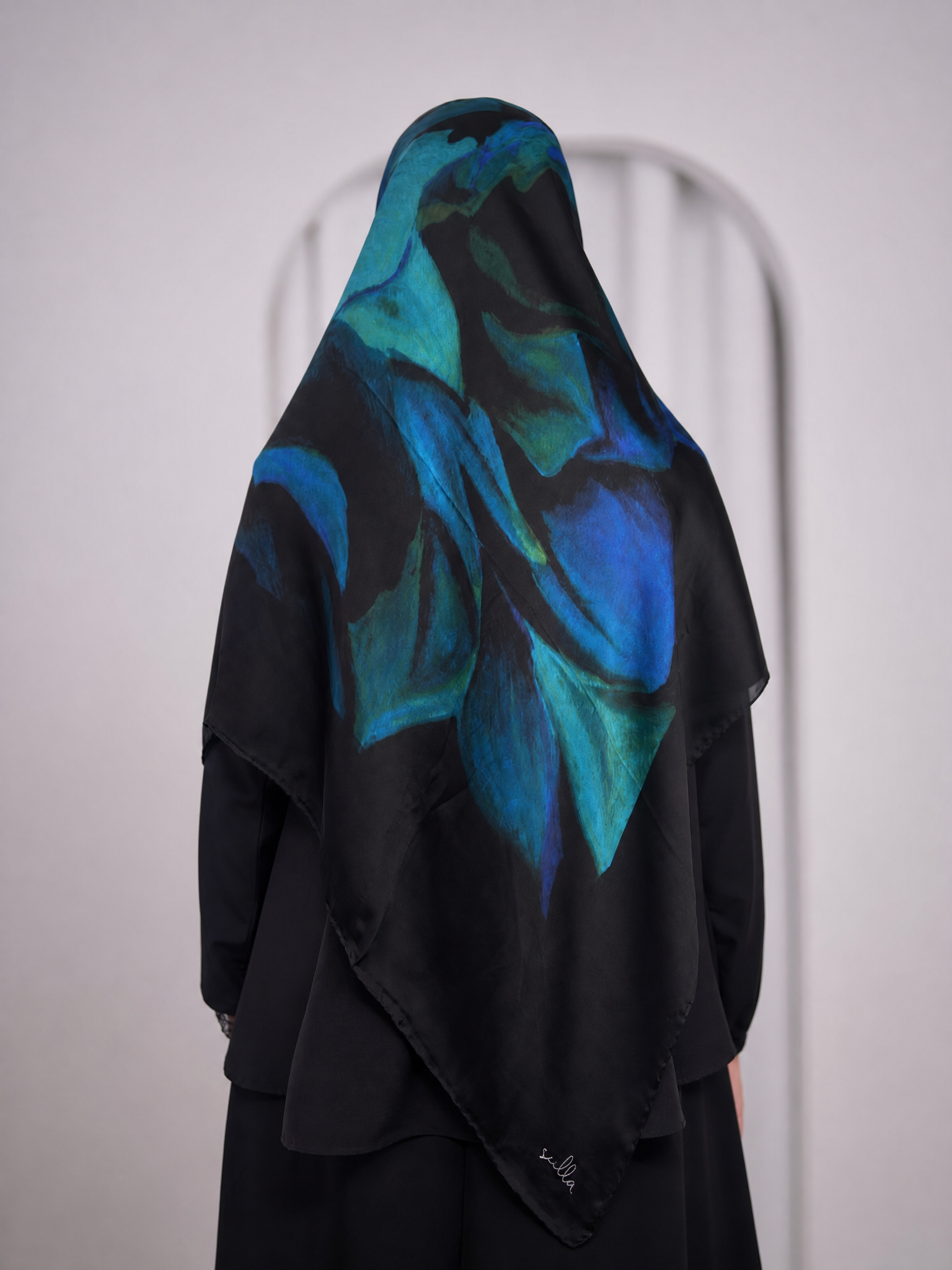 scilla silk scarf c1