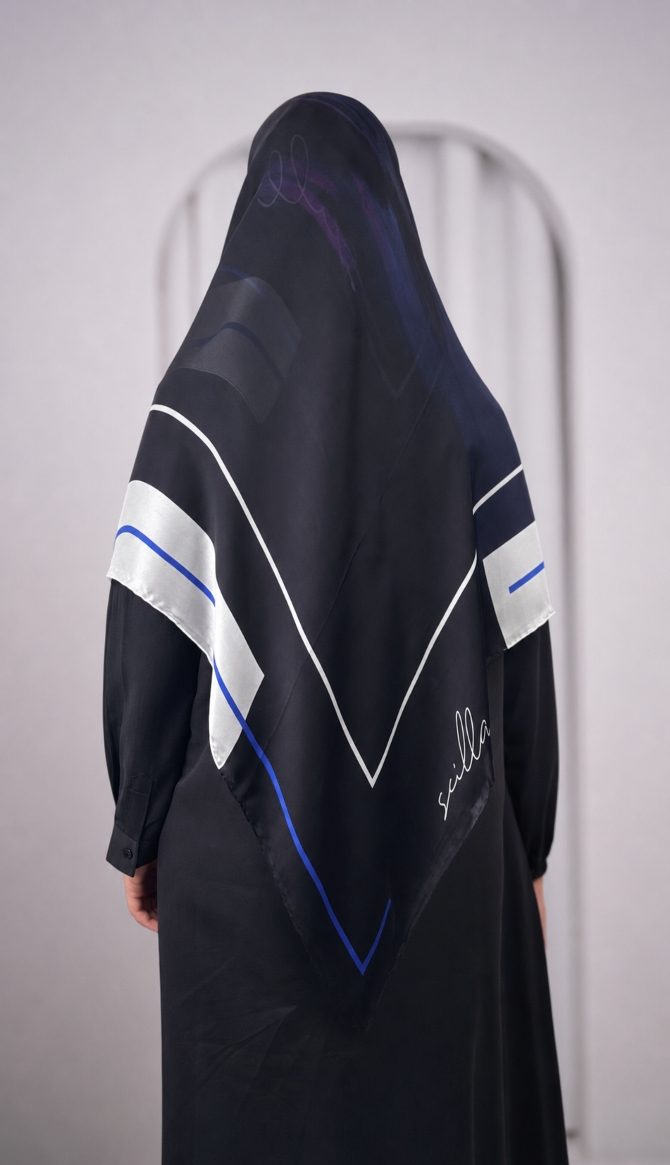 Scilla silk scarf F1