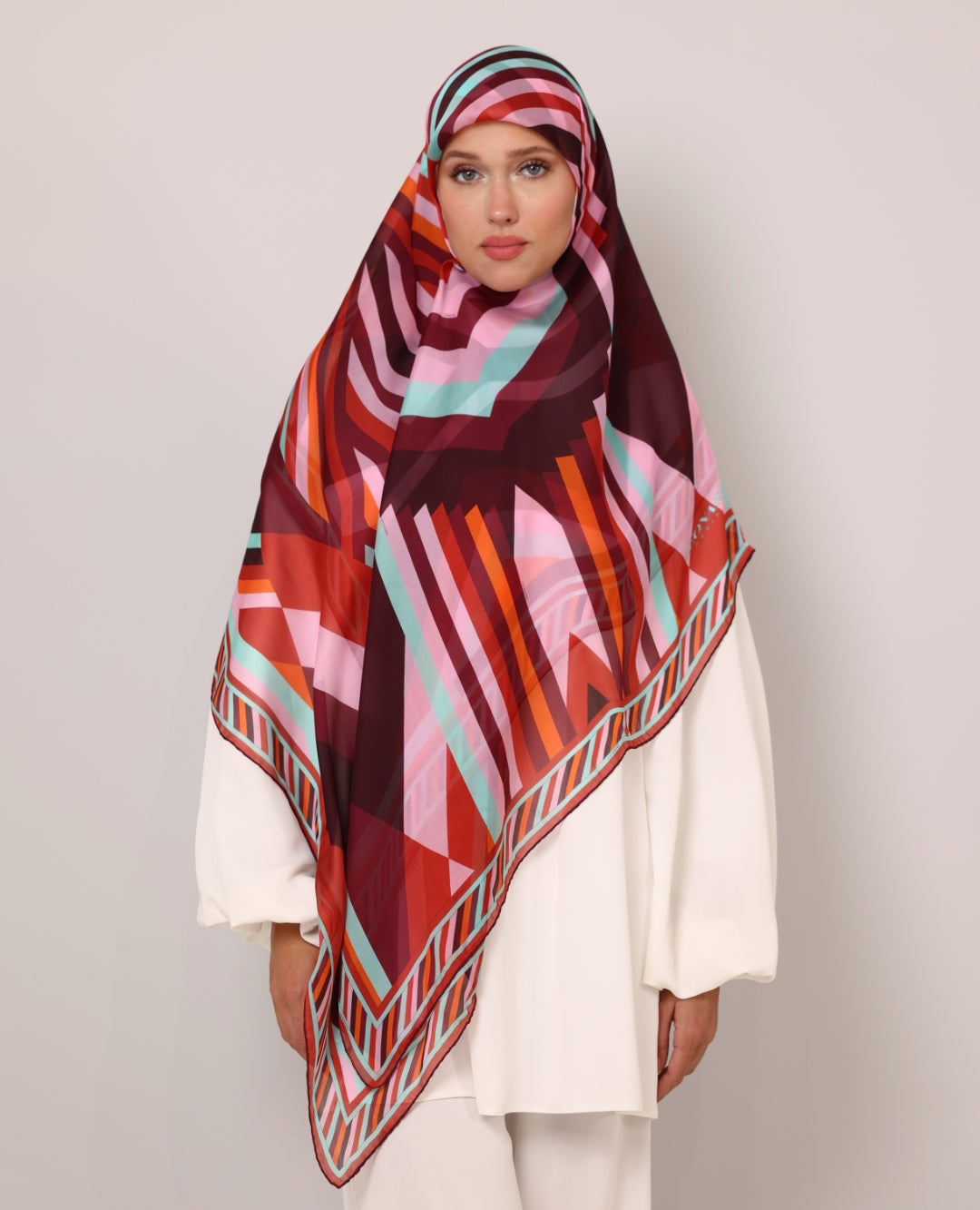 Leonard scarfs L13