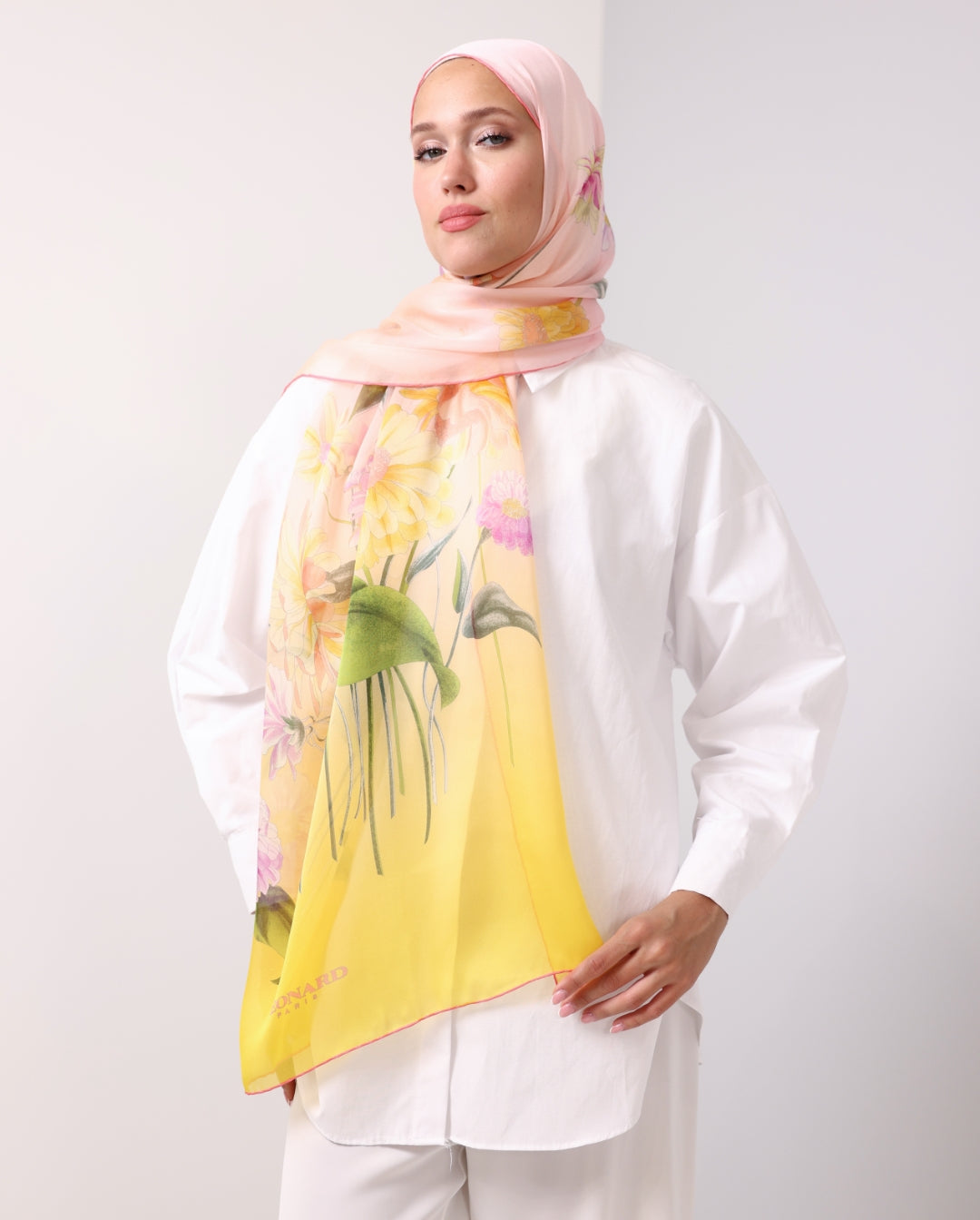 Leonard shawl L09